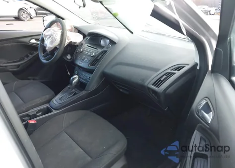 2015 Ford Focus Se z USA, uszkodzony, nr VIN 1FADP3F23FL207521